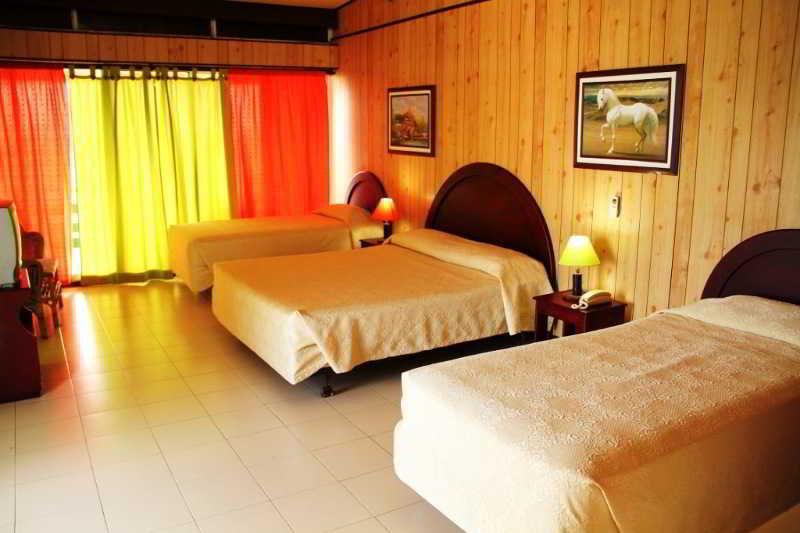 Apartahotel Tres Casitas San Andrés Esterno foto