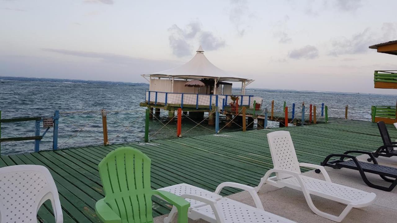 Apartahotel Tres Casitas San Andrés Esterno foto